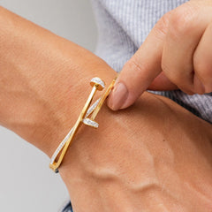 NAIL STONE BRACELET - Rinsedlight