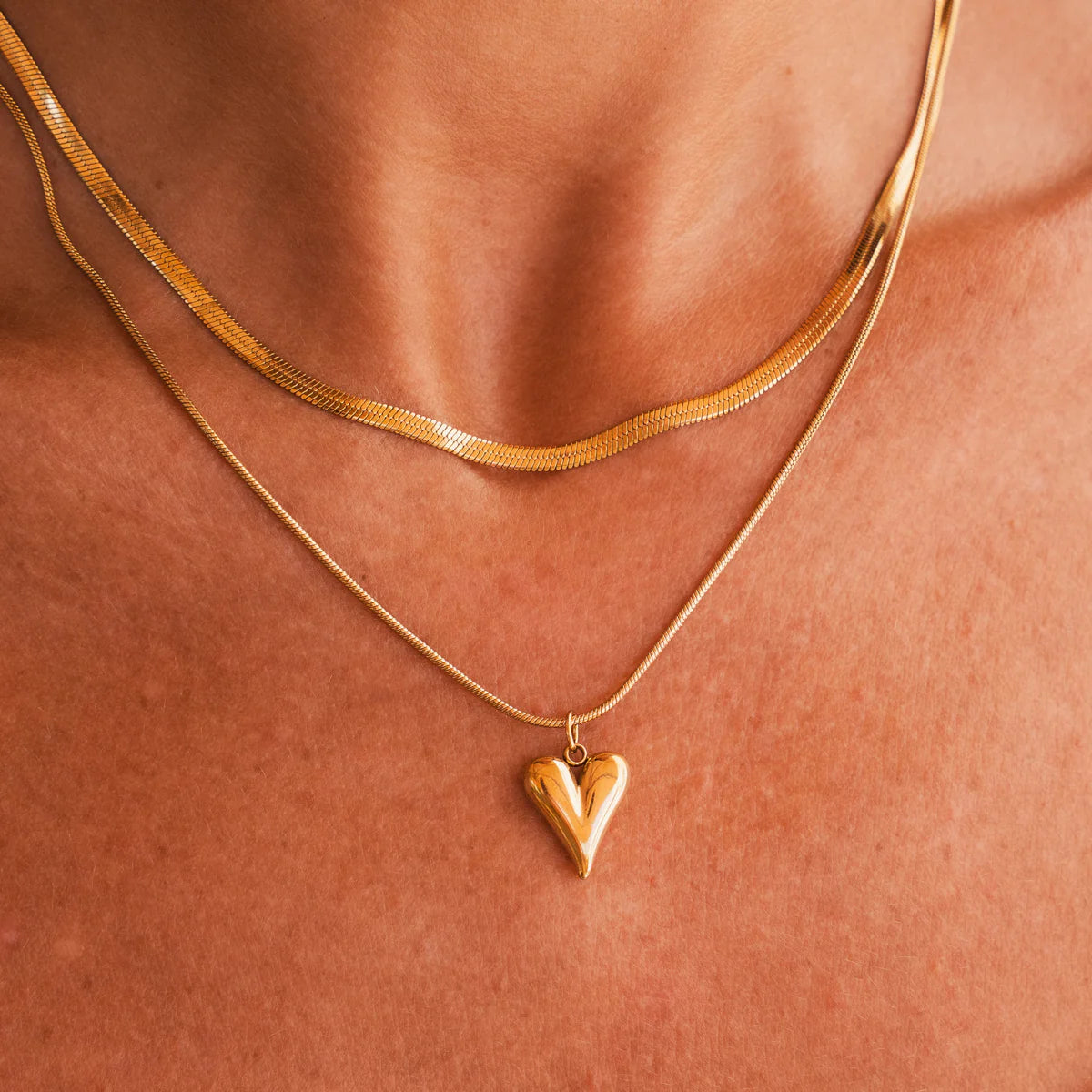 SCULPTED HEART LAYERED NECKLACE - GOLD - Rinsedlight