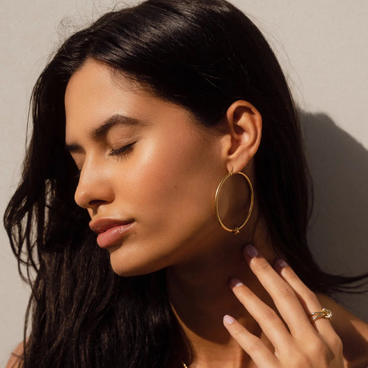 KNOTTED HOOP EARRINGS - GOLD - Rinsedlight