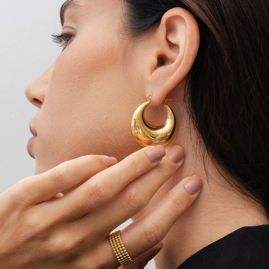 CLARA HOOP EARRINGS - GOLD - Rinsedlight